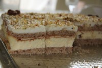 sernik orzechowy przekładaniec ciasto orzechowo serowe