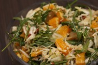 sałatka rukola pomarańcz orzechy fenkul balsamico śliwki dynia estragon koper włoski