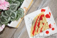 naleśniki budyniowe z makiem z budyniem z twarogiem twarożkiem musem owocowym truskawkowym