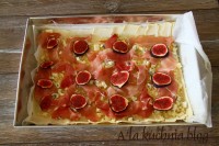 tarta francuska szybka szynka parmeńska pleśniowy ser  lazur gorgonzola figi