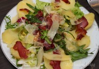 sałatka tyrolska szynka ziemniaki mix sałat rukola sycąca